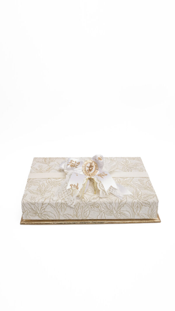 Ivory Leaf Luxe Box
