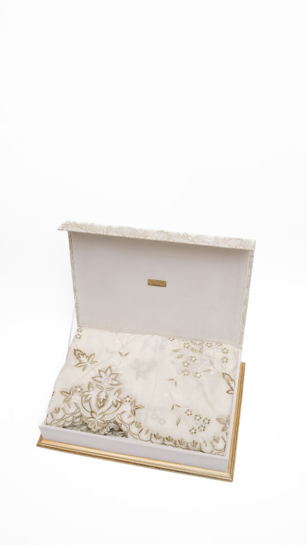 Ivory Leaf Luxe Box - Image 4